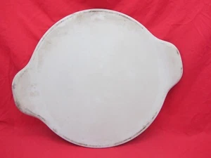 PAMPERED CHEF STEINZEUG 13" PIZZASTEIN MIT LASCHE SEITLICHE GRIFFE USA - Bild 1 von 9