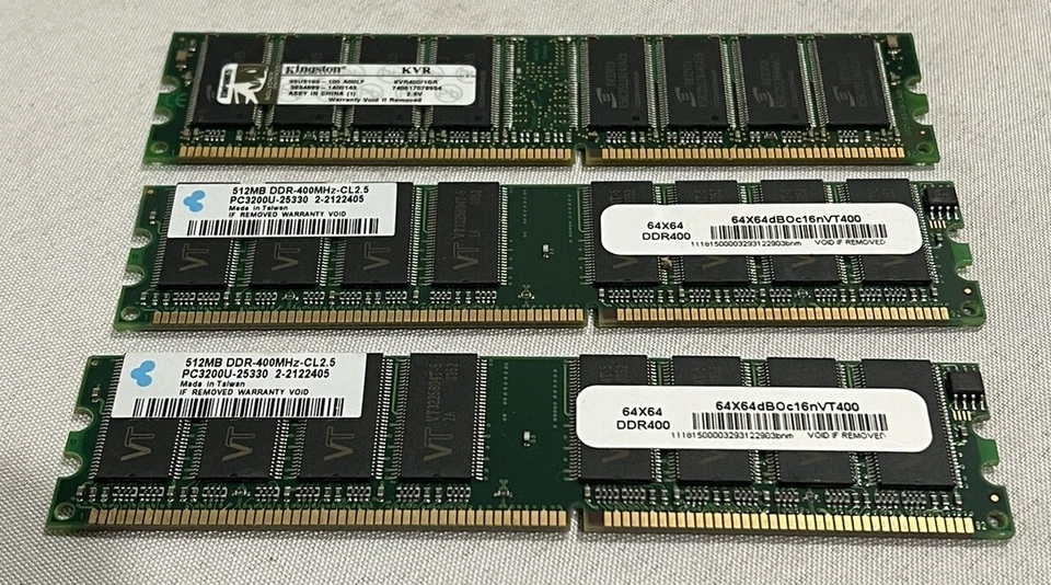 Kingston & VT (3) 512Mb DDR400 CL2.5 RoHS JB RAM Memory - Image 1 of 1