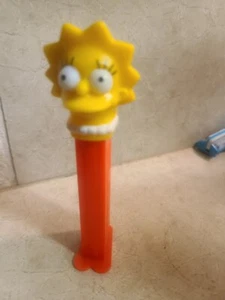 lisa simpson Pez Dispenser Made In Hungary - Picture 1 of 3