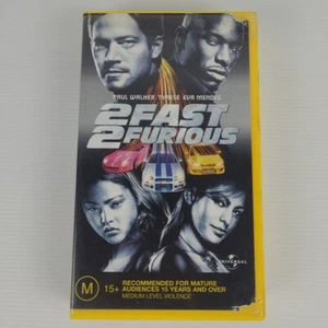 2 Fast 2 Furious - VHS Video Tape - Paul Walker, Tyrese, Eva Mendes (2003) - Picture 1 of 8