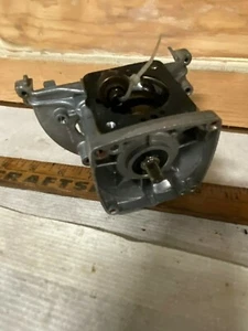 Die Motorbasis aus einem Echo PB-200 Power Blower - Bild 1 von 3