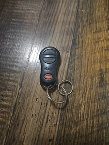 OEM 1999-2004 JEEP GRAND CHEROKEE KEYLESS REMOTE KEY FOB ALARM GQ43VT9T - Picture 1 of 1