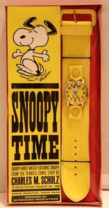 Vintage Snoopy Time Swiss Made Yellow Watch 1968 - New - Picture 1 of 5