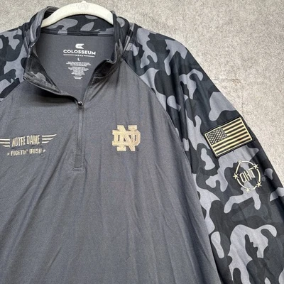 Pullover Notre Dame Fighting Irish Coliseo Gris Camuflaje 1/4 Cremallera Para Hombre Grande Foto 1 de 4