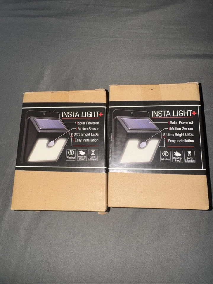 Sensor de movimiento con energía solar a prueba de intemperie Foto 1 de 1