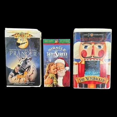 Christmas Movies VHS-Prancer, Miracle on 31st St (New), The Nutcracker Lot of 3 Foto 1 de 4