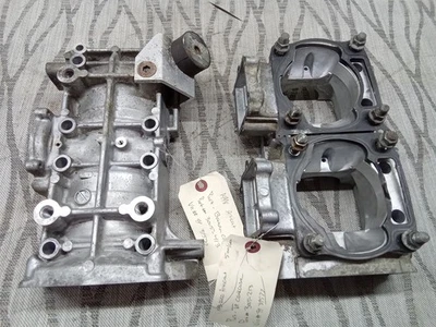 Crankcase # 3005-413  Arctic Cat 1998 ZR 500 Snowmobile - Image 1 of 4