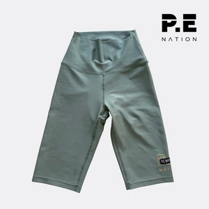 P.E Nation Women’s Green Workout Stretch Shorts – Size XS – Excellent Condition - Picture 1 of 4