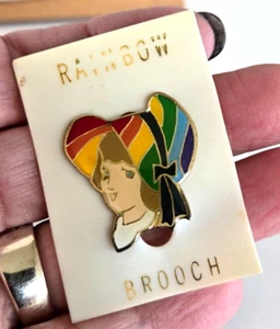 Vintage Rainbow Praire Girl w/Hat Enamel Gold Tone Pin 1" in Card - Picture 1 of 5