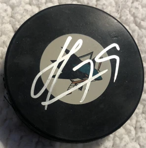 MARTIN HAVLAT SIGNED SAN JOSE SHARKS LOGO PUCK WITH COA! CZECH! MINNESOTA WILD! - Picture 1 of 1