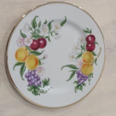 Lennox Orchard plato de ensalada cabaña núcleo frutas Foto 1 de 3