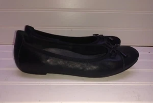 Vionic Black Leather Slip Penny Loafer Ballet Flat Women Cap Toe Shoe 7M38 **see - Picture 1 of 12