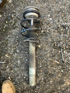 BMW 5 Series E39 Passenger Side Front Shock Absorber 1096858 - Picture 1 of 6