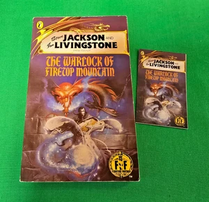 The Warlock of Firetop Mountain VGC 36th BLACK DRAGON Fighting Fantasy Papageientaucher 23 - Bild 1 von 8
