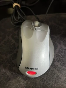 Microsoft IntelliMouse Explorer 4.0 a USB Model 1004 Silver 5 Button Tilt Wheel - Picture 1 of 9