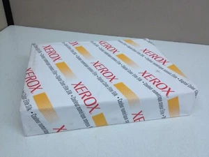 Paquete de 200 hojas de papel brillante supremo color digital XEROX 8,5x11 ~ 3R11438 - Imagen 1 de 1