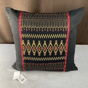 NEW w/ TAGS! Natori Black Red Gold Embroidered 17" Feather Down Pillow MSRP $200 - Picture 1 of 9