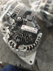 Hyundai i20 MK1 2008~2015 Alternator 1.4 Diesel CRDI 37300-2A400 - Picture 1 of 3