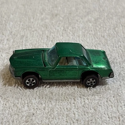Mercedes Benz 280SL verde Hot Wheels Redline Foto 1 de 4