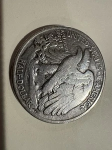 1943 Walking Liberty Half Dollar P, 90% Silver - Picture 1 of 11