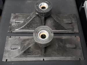 Pair of Good Used Peavey 1" Screw On Horn Lenses Size 14 3/8" X 4 7/8" X 5 1/2" - Picture 1 of 6