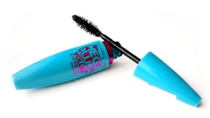 Maybelline Volum'Express Mascara The Mega Plush Very Black new - Afbeelding 1 van 3