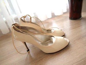 Dolce & Gabbana traumhafte Schuhe D&G ITALY gr. 38,5 Lackleder/Creme=Super! - Bild 1 von 10