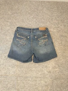 Seven 7 Women's Size 6 Distressed Denim Blue Jean Shorts Stretch Embroidered - Picture 1 of 7