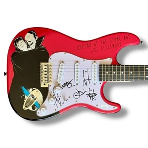 Queen of the Stone Age Signed Guitar Custom JSA COA Josh Homme Van Leeuen +3 - Picture 1 of 3
