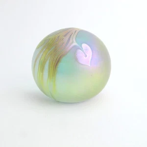 Eric Brakken Glasshouse Studio 4" Iridescent Heart Vine Magnum Paperweight 2111 - Picture 1 of 7