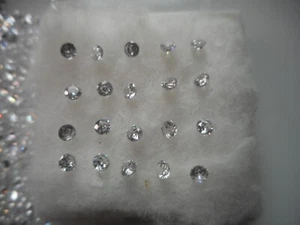 2.5mm round white cubic zirconia gemstones, 20 stones for £1.50p - Picture 1 of 7