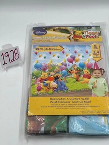 Disney My Friend Tigger & Pooh Giant Birthday Decorating Wall Covering Kit NEW - Picture 1 of 5