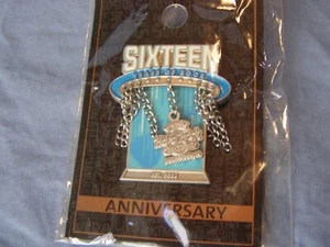 Seminole Hard Rock Hand Made 16th Years of Rock Anniversary Pin - NEU - Bild 1 von 5