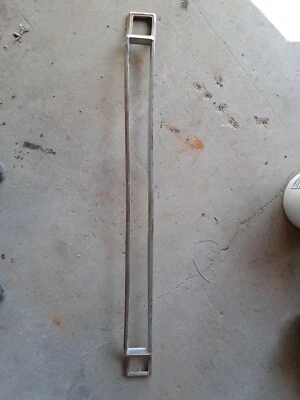 1966 福特 GALAXIE 500 XL 7 LITRE LTD 前格栅镀铬边框  — 第 1/4 张图片