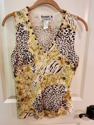 Joseph A. Brown Yellow Gold Animal Print Knit Top - Size M - Image 1 of 4
