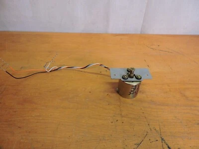 Двигатель привода проигрывателя Sanyo TPX2 - Изображение 1 из 4