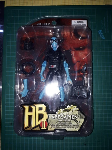 Mezco Helboy HB II Abe Sapien Figure 2008 Cover