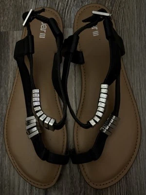 WOMEN’S UNIQUE BAR III/VERNA METALLIC ASCENT STRAPPY THONG SANDALS 11M black - Image 1 of 4