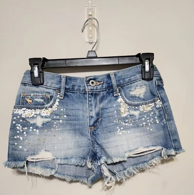 Nuevo con etiquetas Pantalones de mezclilla cortos azules brillantes delanteros Abercrombie para niños niñas junior talla 14 Foto 1 de 3