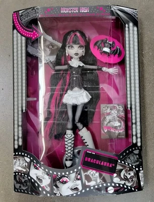 2025 Mattel Monster High Draculaura Reel Drama Fashion Doll Toy NEW - Image 1 of 3