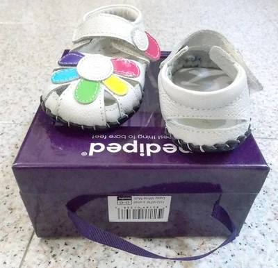 Nuevo con etiquetas Pedipe Sandalia Infantil Suela Suave Cuero 1332WTM Margarita Blanco Multi Recién Nacido Foto 1 de 4