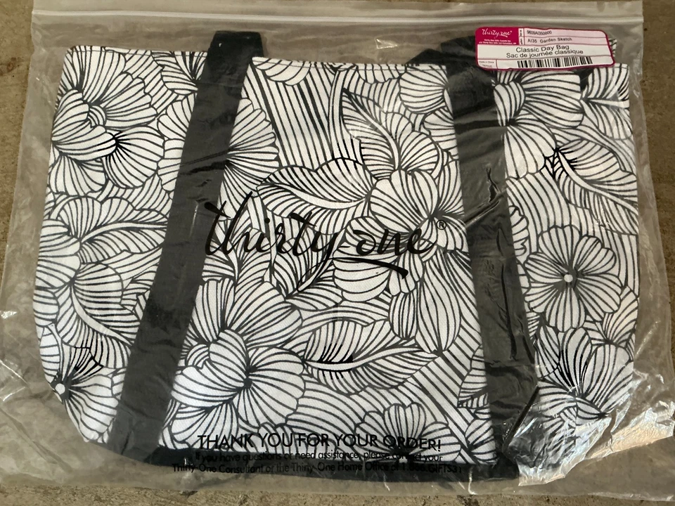 Bolso clásico de día Thirty One en boceto de jardín Foto 1 de 1