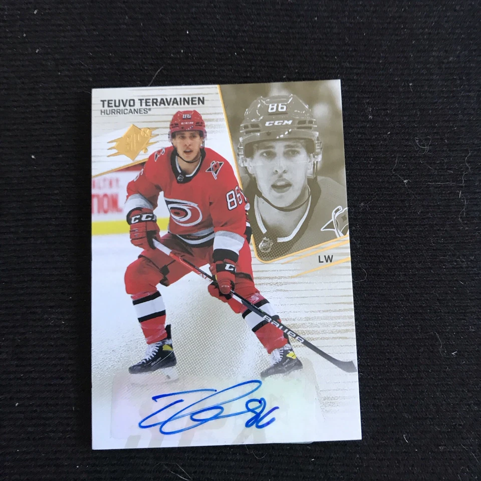 2022-23 Upper Deck SPX Teuvo Teravainen Autograph Auto #91 Hurricanes - Image 1 of 2