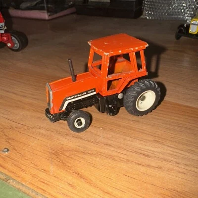 DEUTZ-ALLIS 8070 TRACTOR WITH CAB 3537D  1/64 SCALE ERTAL DIECAST - Image 1 of 4