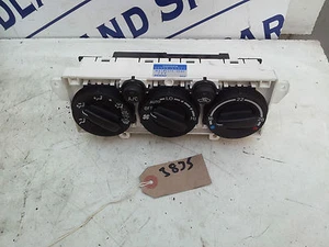 TOYOTA AVENSIS 2002 GS 1995cc DIESEL Heater Switches - Picture 1 of 1
