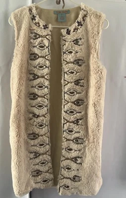 Flying Tomato Faux Fur Embroidery Vest Womens M Beige Boho Western Longline NWOT - Image 1 of 4
