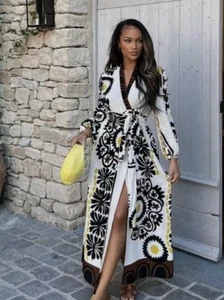 Zara Printed Wrap Dress Kimono Pockets & belt BNWT 💕size S - Picture 1 of 4