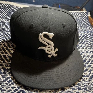 Chicago White Sox New Era Black 59Fifty On Field MLB Basic Fitted Hat - Picture 1 of 11