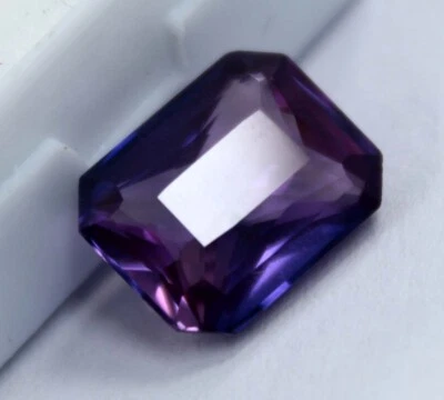 Piedra preciosa suelta CERTIFICADA esmeralda púrpura tanzanita natural extremadamente rara de 5,50 quilates Foto 1 de 4