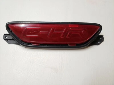 Toyota C-HR 2018-2019 reflector trasero rojo, logotipo Ch-R OEM PT938-1C180-03 Foto 1 de 4